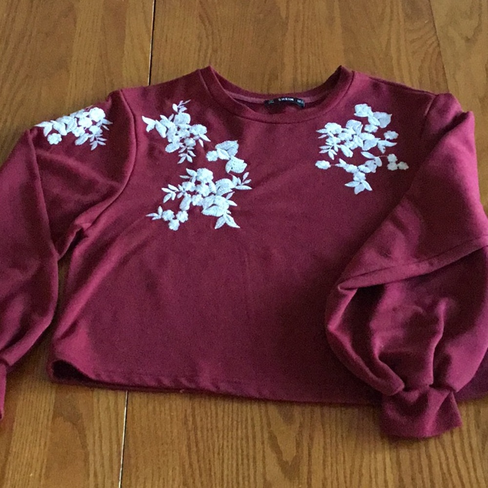 Maroon crop top sweater